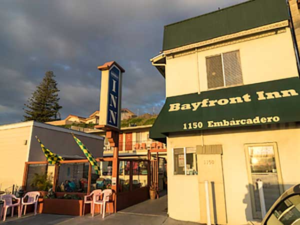 Bayfront Inn Exteerior